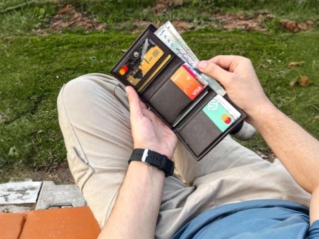 Men's Leather Wallet